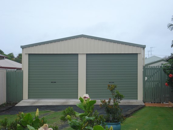 Example 3 of Double Garage with twin Roller doors