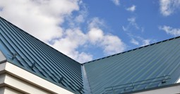 Steel versus tile roofs – which should I choose? feature image