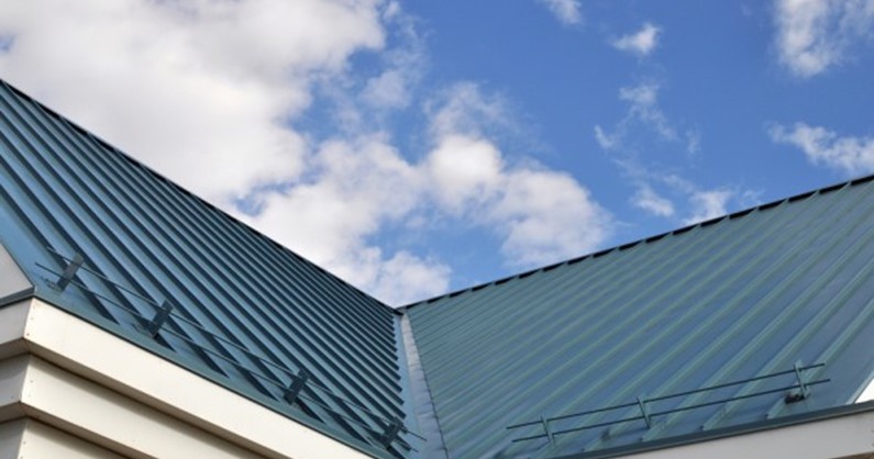 Steel versus tile roofs – which should I choose? feature image